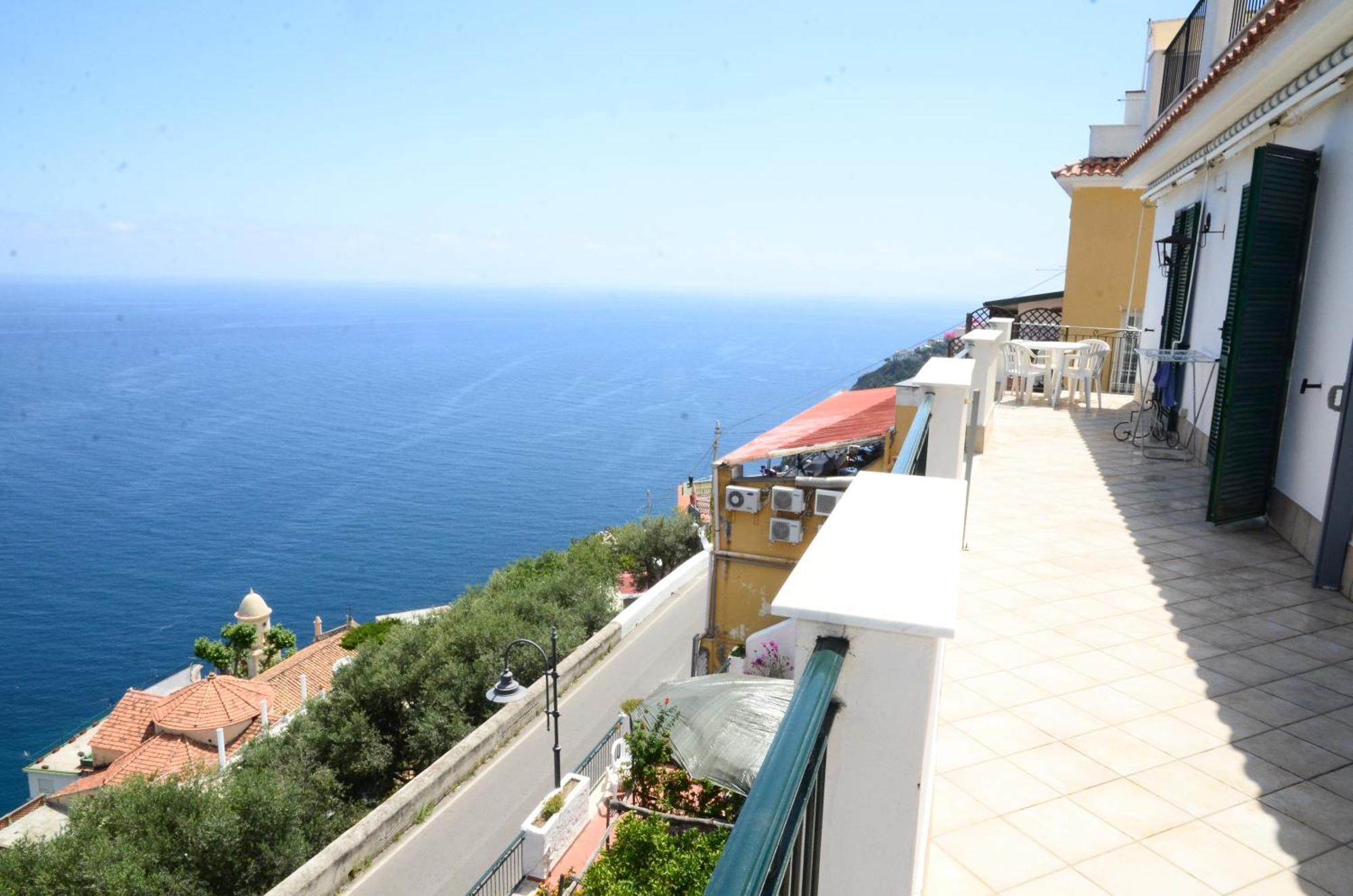 Amalfi Hills Apart otel Oda fotoğraf