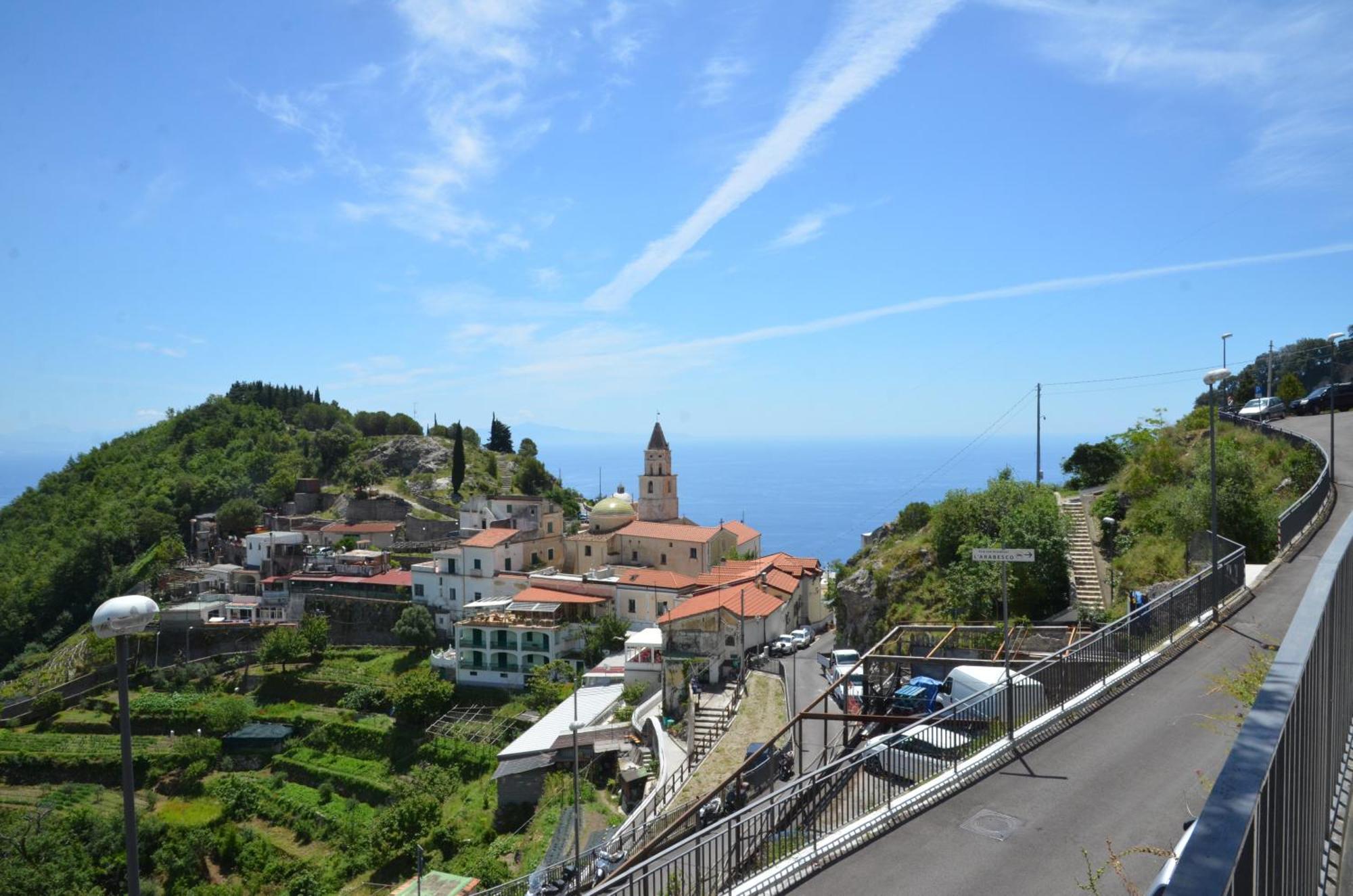 Amalfi Hills Apart otel Oda fotoğraf
